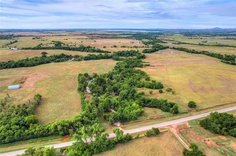 3003 E Apache Trail Rd, Apache, OK 73006 photo 32