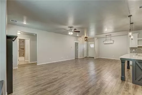 2313 N Fork Dr, Moore, OK 73160 photo 15