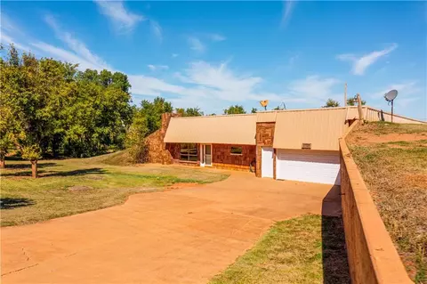 27083 E 830 Rd, Cashion, OK 73016 photo 1