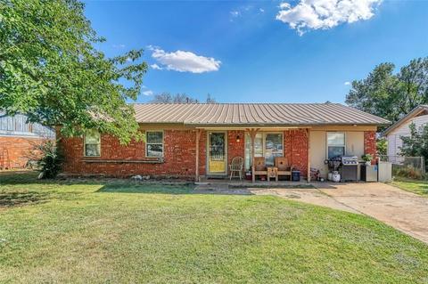 608 Meandering Rd, Frederick, OK 73542 photo 1