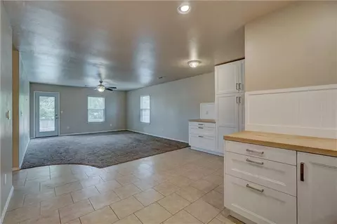 1406 E Harrison Ave, Guthrie, OK 73044 photo 12