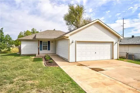 1406 E Harrison Ave, Guthrie, OK 73044 photo 1