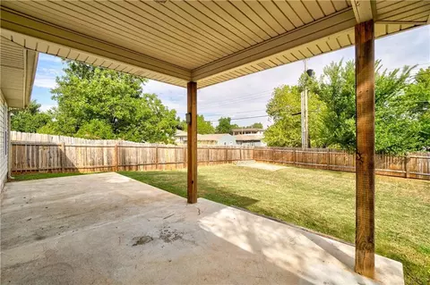 1406 E Harrison Ave, Guthrie, OK 73044 photo 32