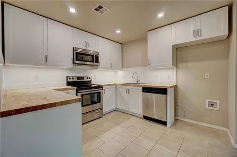 1406 E Harrison Ave, Guthrie, OK 73044 photo 8