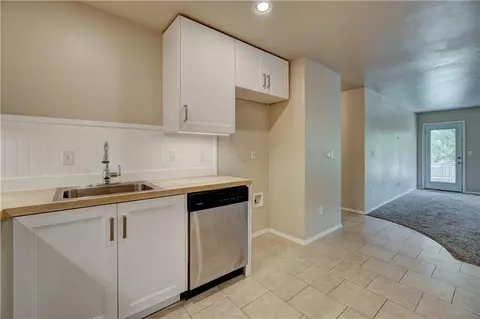 1406 E Harrison Ave, Guthrie, OK 73044 photo 9