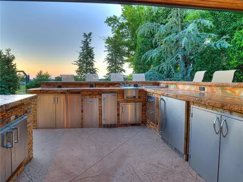 5809 Oak Tree Rd, Edmond, OK 73025 photo 13