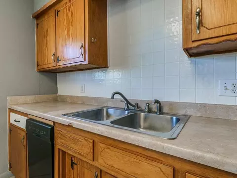 20799 Silver St, Harrah, OK 73045 photo 34