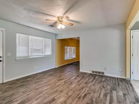 20799 Silver St, Harrah, OK 73045 photo 25