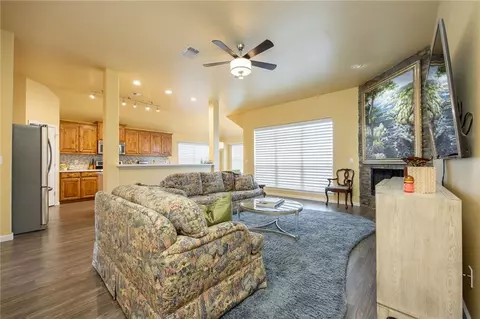 1832 Woody Ln, Edmond, OK 73003 photo 6