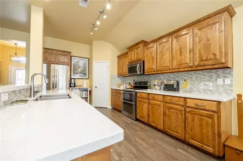 1832 Woody Ln, Edmond, OK 73003 photo 11