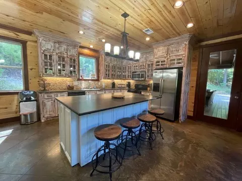 511 Long Pine Trl, Broken Bow, OK 74728 photo 5