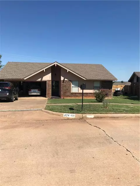 324 E Orbit Dr, Guthrie, OK 73044 photo 1