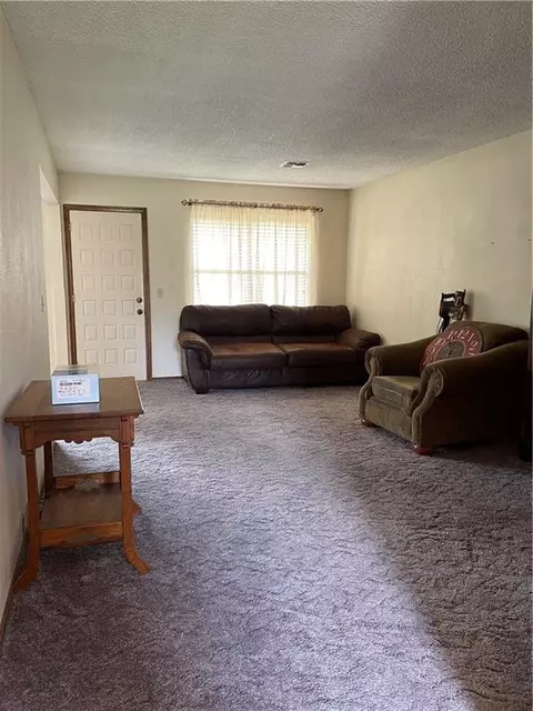 324 E Orbit Dr, Guthrie, OK 73044 photo 11