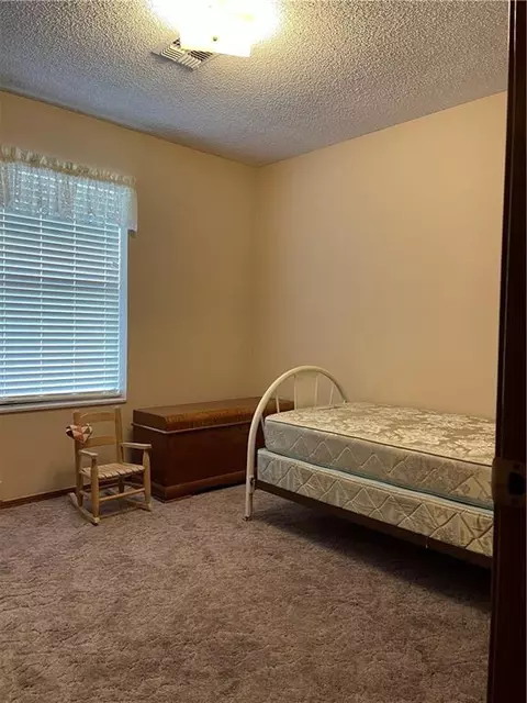 324 E Orbit Dr, Guthrie, OK 73044 photo 9