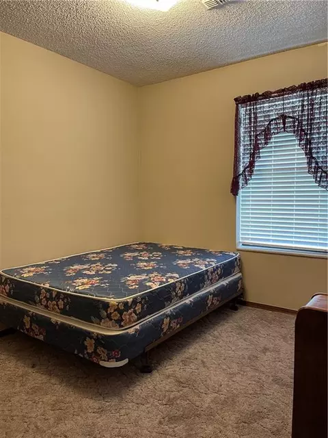 324 E Orbit Dr, Guthrie, OK 73044 photo 6
