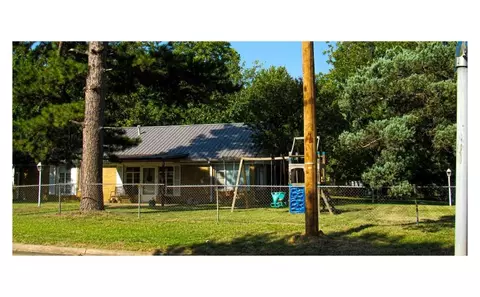 412 E Central St, Hugo, OK 74743 photo 7