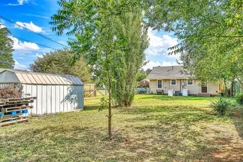 817 Elm, Altus, OK 73521 photo 18