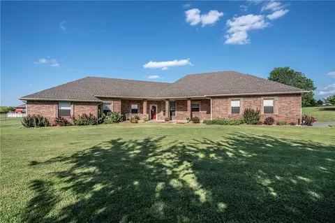 7211 Jacob Pl, Tuttle, OK 73089 photo 2