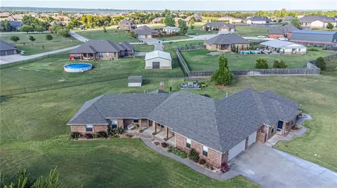 7211 Jacob Pl, Tuttle, OK 73089 photo 4