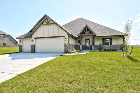 14556 Fox Lair Ln, Edmond, OK 73025