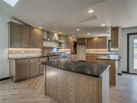 12001 E Waterloo Rd, Arcadia, OK 73007 photo 20