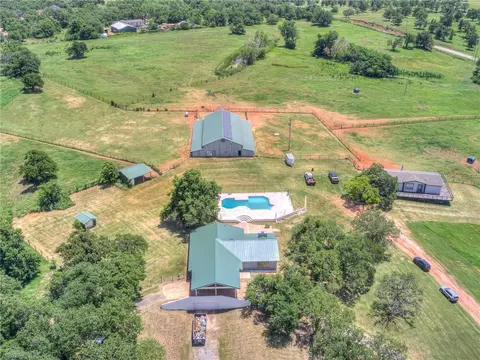 12001 E Waterloo Rd, Arcadia, OK 73007 photo 2