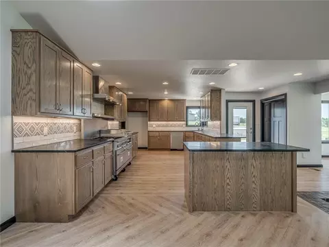 12001 E Waterloo Rd, Arcadia, OK 73007 photo 21
