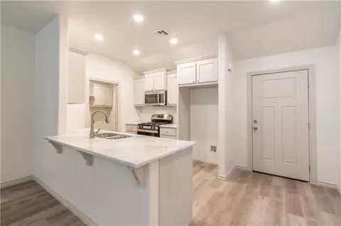 407 Grove St, Perry, OK 73077 photo 5