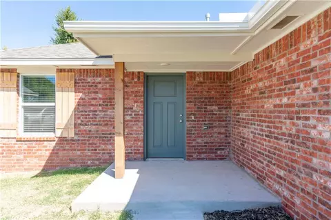 407 Grove St, Perry, OK 73077 photo 3