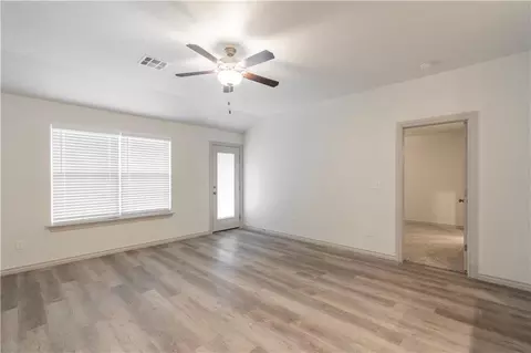 407 Grove St, Perry, OK 73077 photo 9