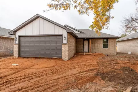 408 Grove St, Perry, OK 73077 photo 2