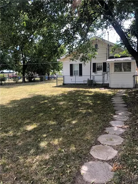 1130 E Moses St, Cushing, OK 74023 photo 10