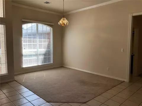 2821 Edgewater Ct, Norman, OK 73071 photo 8