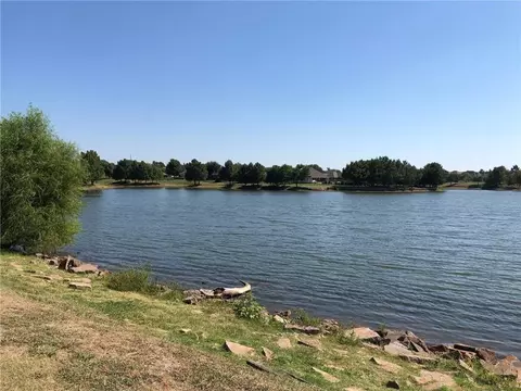 2821 Edgewater Ct, Norman, OK 73071 photo 25