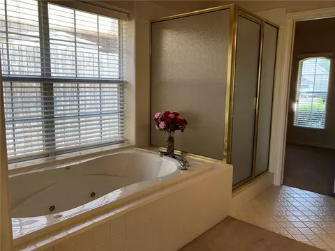 2821 Edgewater Ct, Norman, OK 73071 photo 13