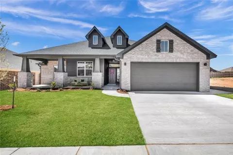 16001 Flint Dr, Moore, OK 73170