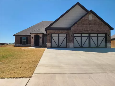1129 Kimberlin Ln, Tuttle, OK 73089 photo 1