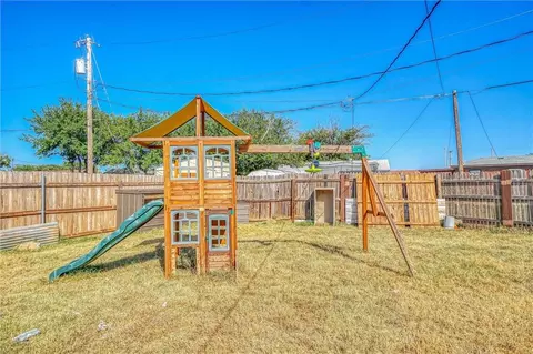 1068 Dill St, Altus, OK 73521 photo 33