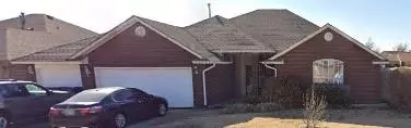 3909 Beachcomber Dr, Yukon, OK 73099 photo 1