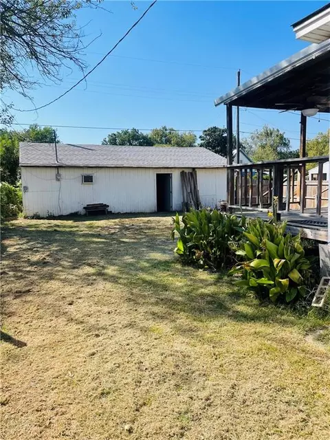 332 N Kickapoo Ave, Shawnee, OK 74801 photo 24