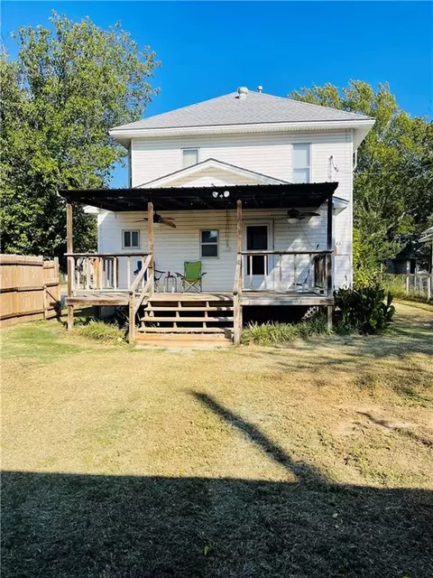 332 N Kickapoo Ave, Shawnee, OK 74801 photo 23