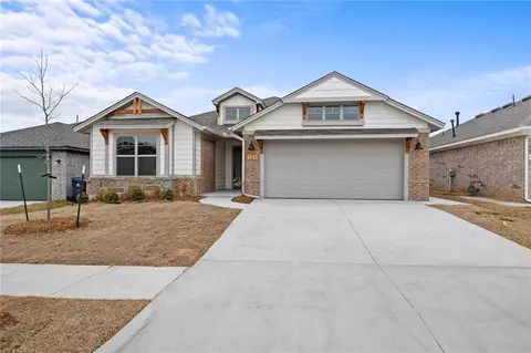 409 Irish Ln, Yukon, OK 73099
