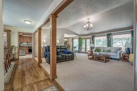 13000 Silver Eagle Trl, Edmond, OK 73013 photo 3