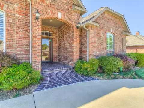 11605 S Linn Ave, Oklahoma City, OK 73170