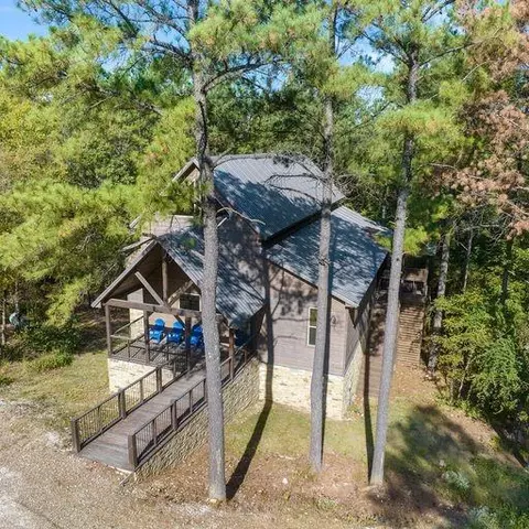 367 Pickleberry Trl, Broken Bow, OK 74728