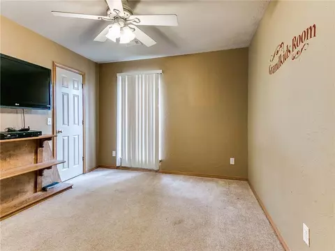 813 Grandview Rd, Tuttle, OK 73089 photo 18