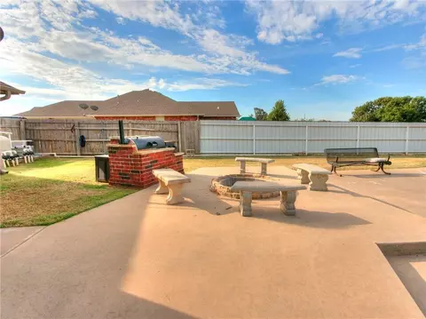 813 Grandview Rd, Tuttle, OK 73089 photo 24