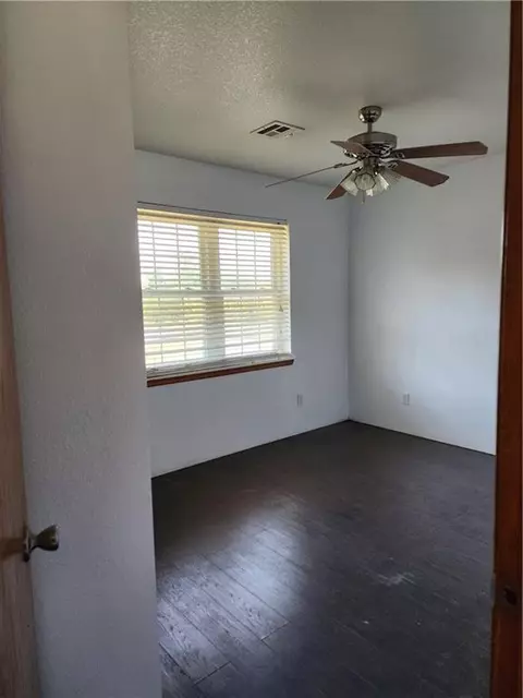 550 S Arena Rd, Mcloud, OK 74851 photo 12