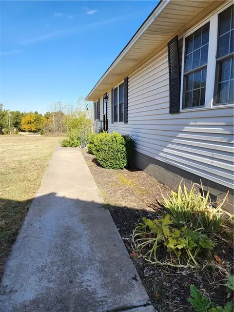 550 S Arena Rd, Mcloud, OK 74851 photo 16