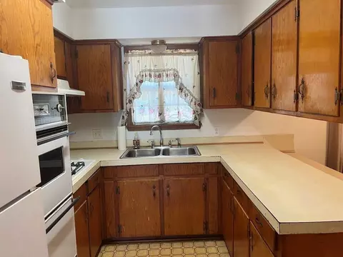420 E Baker St, Asher, OK 74826 photo 8